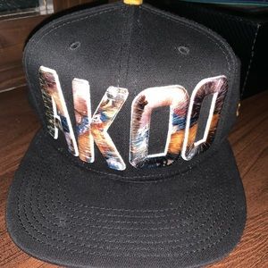 AKOO SnapBack